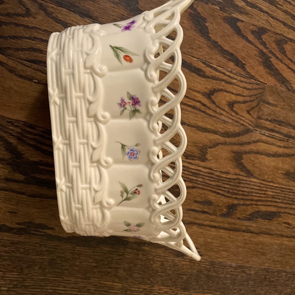 Lenox Poly Ceramic Basket
